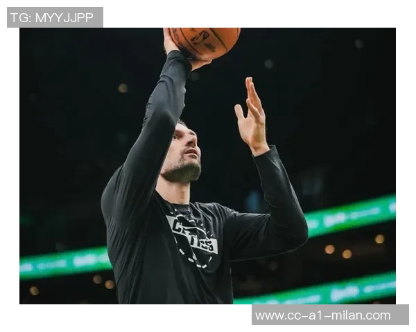 马祖拉称赞武切维奇表现提升注重细节让他更加从容自信 马祖拉称赞武切维奇表现提升注重细节让他更加从容自信